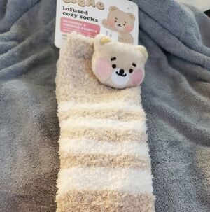 Adorable Bear Cozy Socks